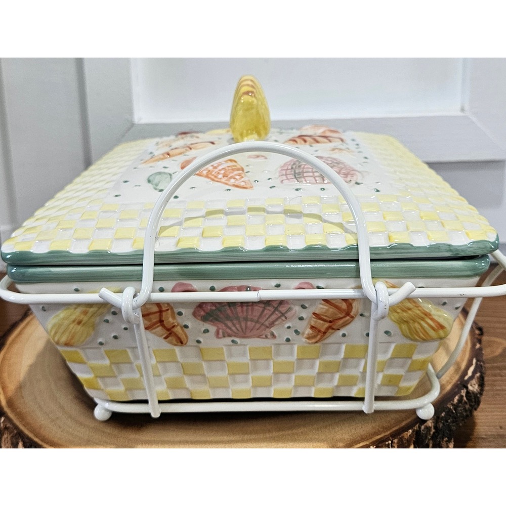 Temp-tations Summer Shells 2QT Baker with Lid and Wire Rack Coastal Ceramic